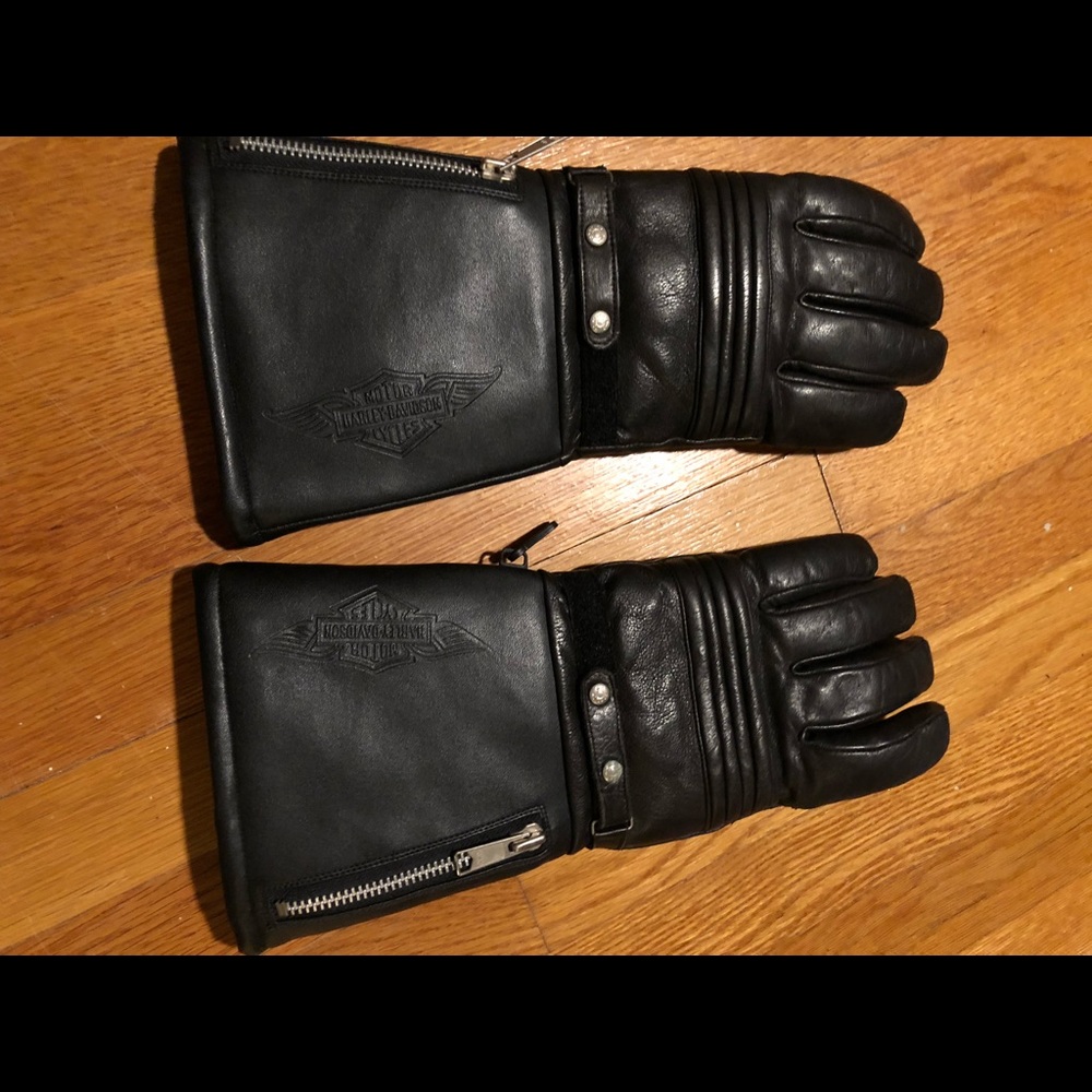 Harley Davidson riding gloves